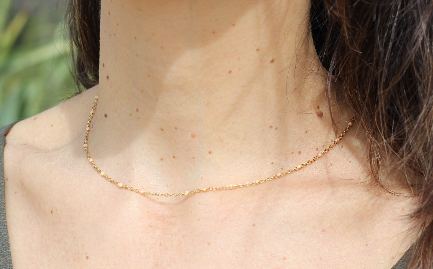 Golden light pink beaded choker Grace