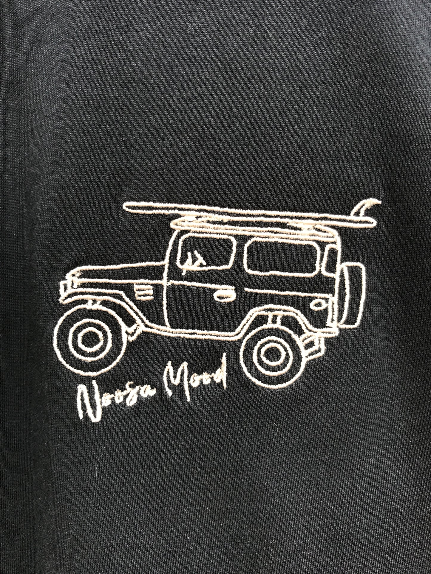 Embroidered off-white 4X4 with longboard, navy organic cotton, Man T-shirt, Gaspard