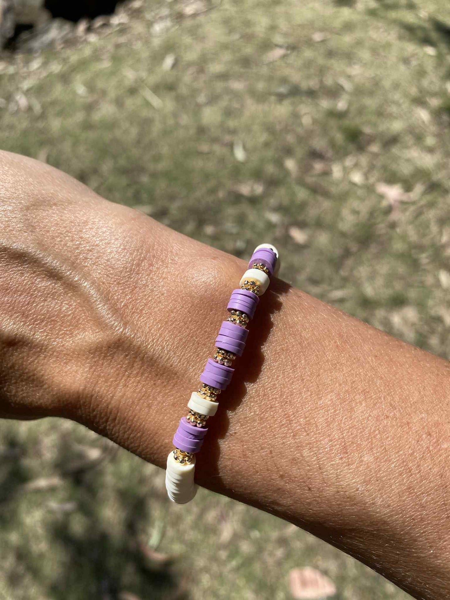 Lilac purple and white beaded stretch bracelet Romy