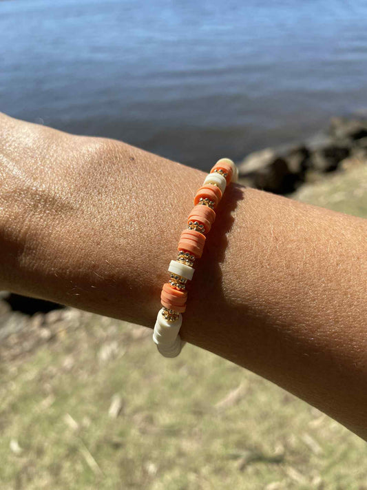 Peach pink and white beaded stretch bracelet Romy