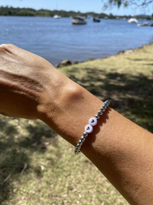 Silvery stretch bracelet Scarlett 2 hearts