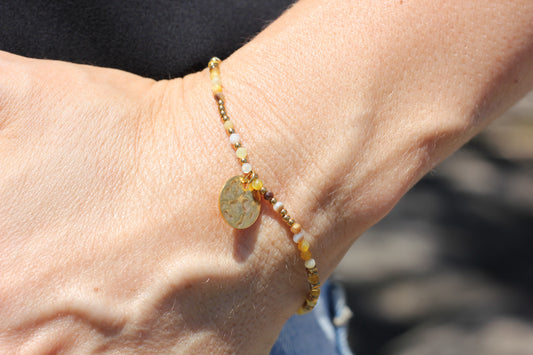Golden “sun”, yellow bracelet Alba
