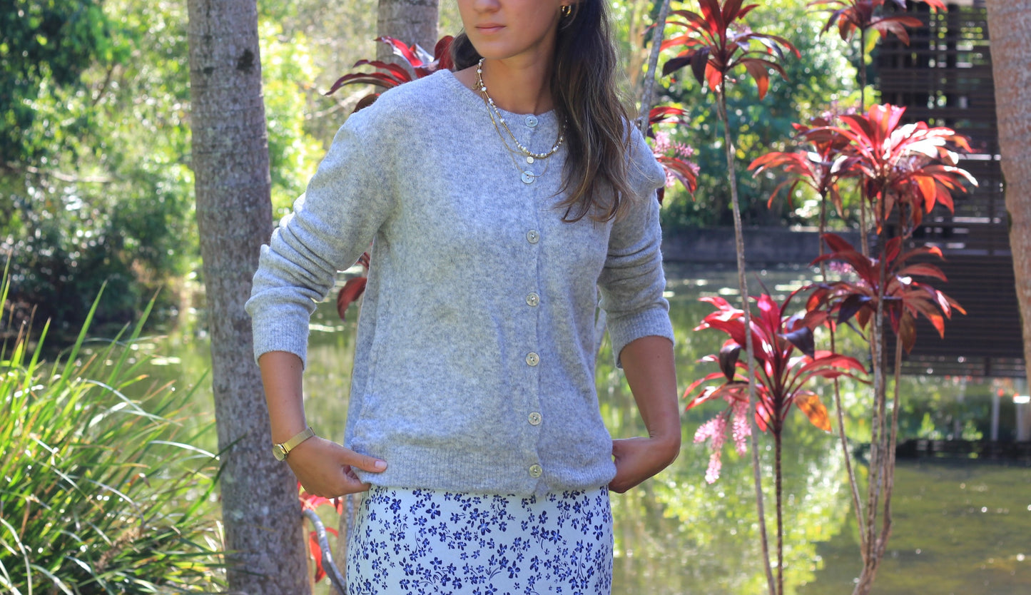 Cardigan Light Grey, Alma