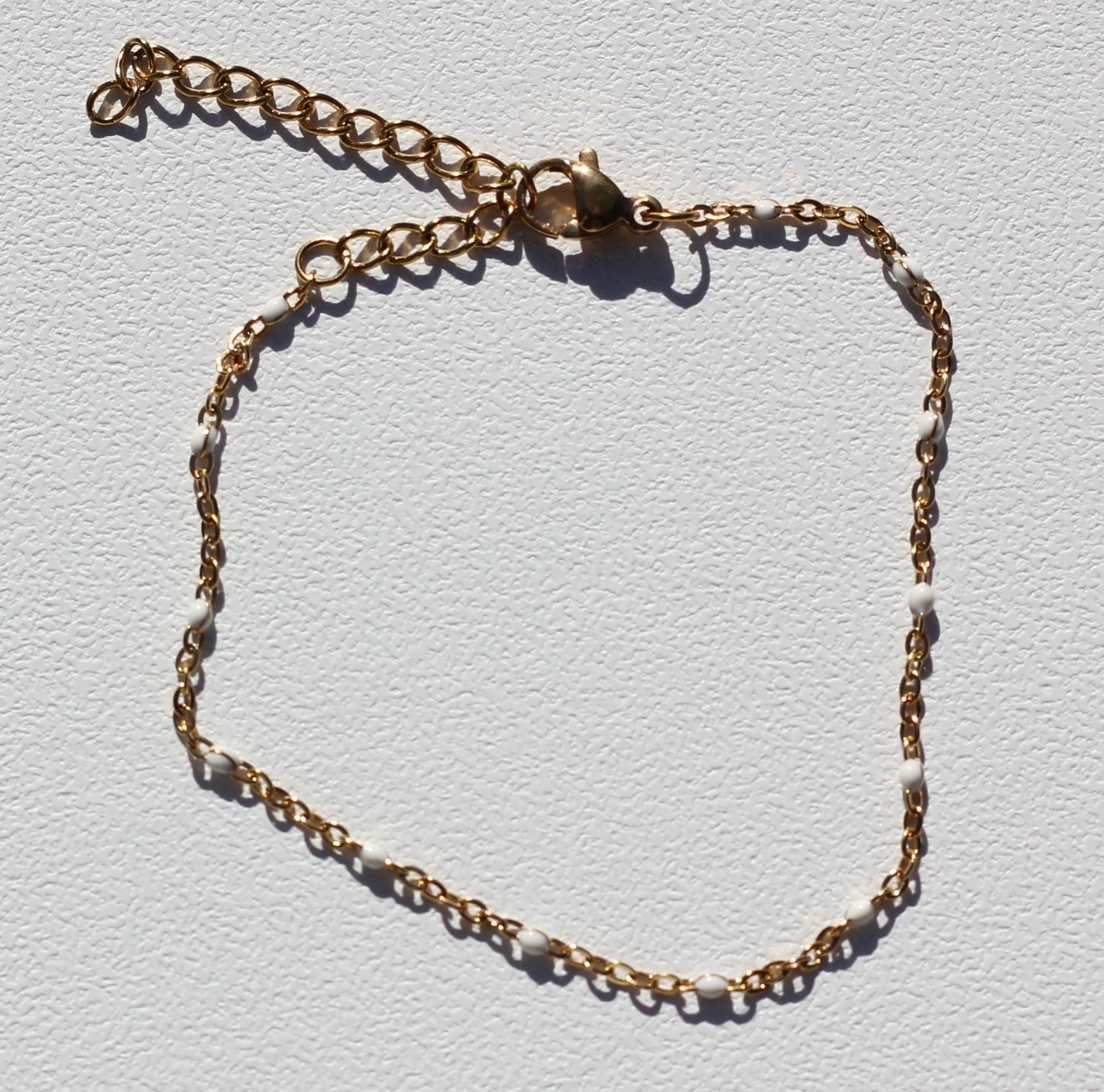 Golden white beaded bracelet Grace