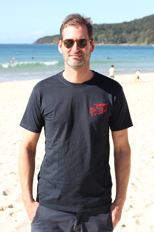Embroidered red 4X4 with longboard, navy organic cotton, Man T-shirt, Gaspard