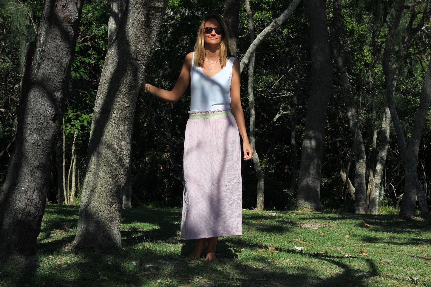 Long woman light pink skirt Harriet, double cloth fabric with golden elastic