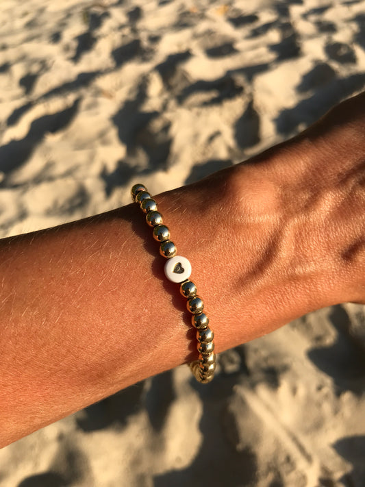 Golden stretch bracelet Scarlett 1 heart