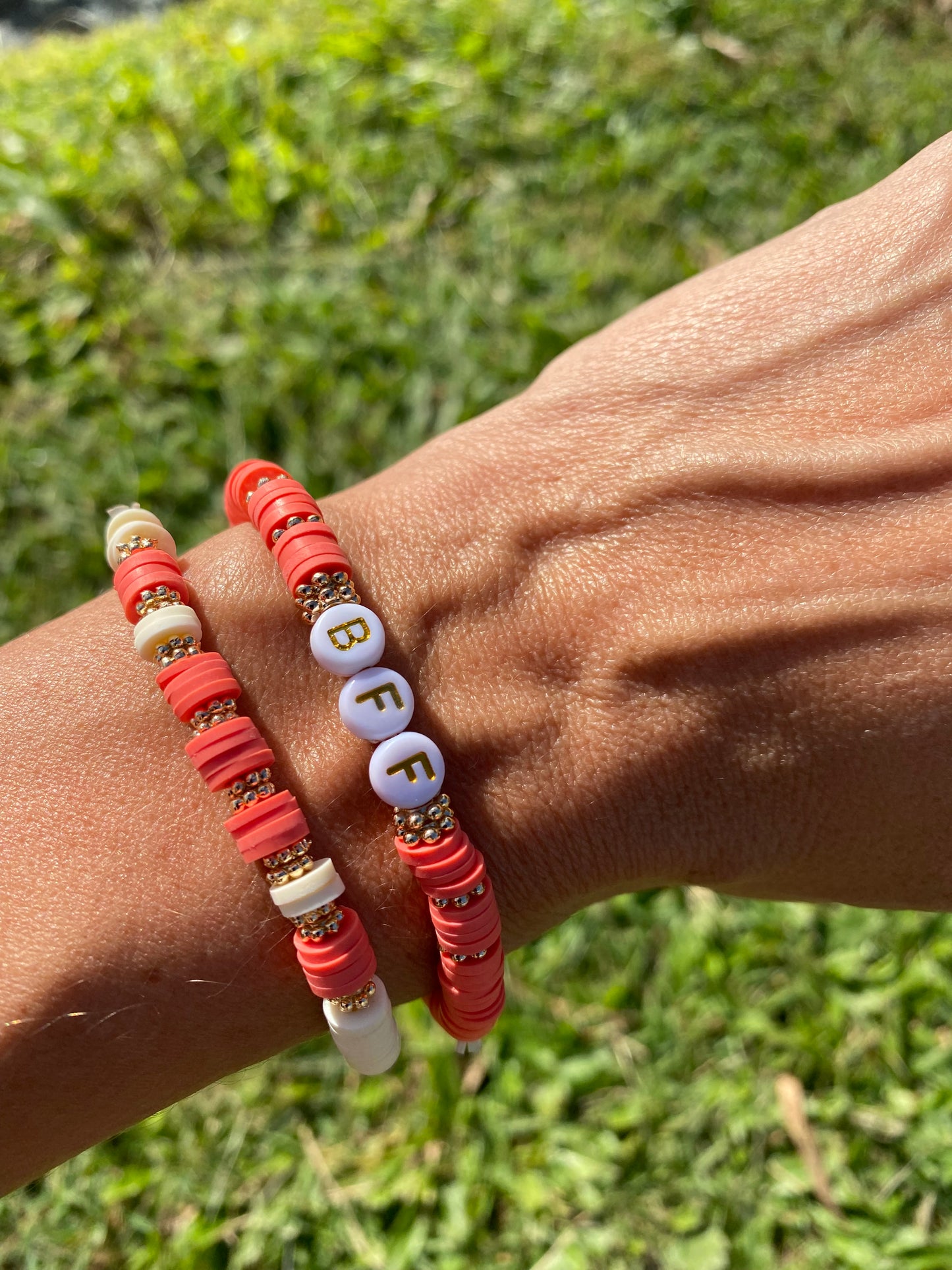 Strawberry pink and white beaded stretch bracelet Romy