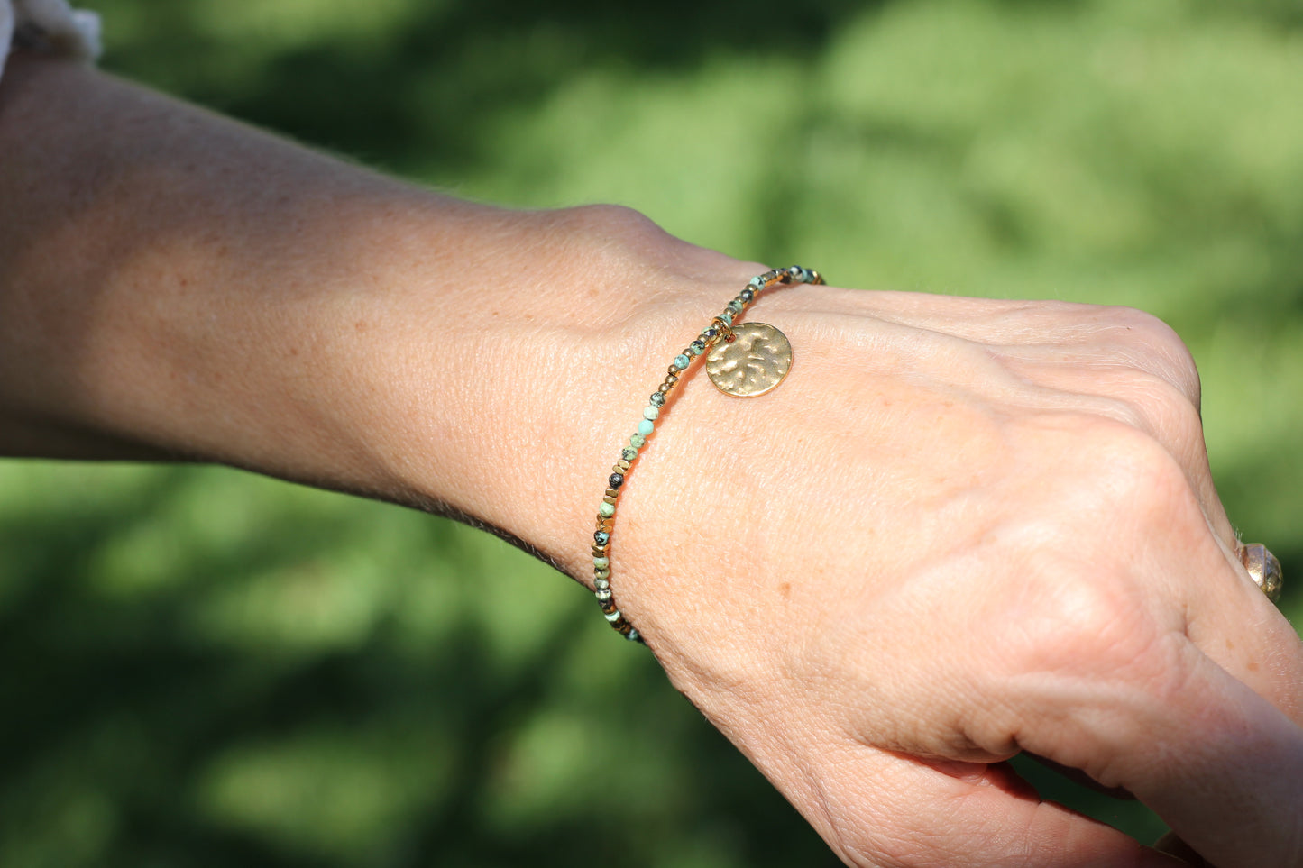 Golden “lagoon” colour bracelet Alba