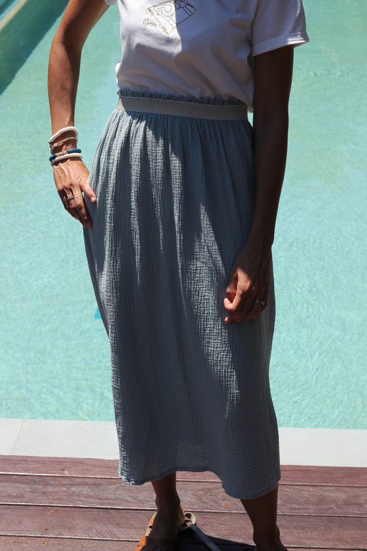 Long woman “Light eucalyptus green” skirt Harriet, double cloth fabric with golden elastic