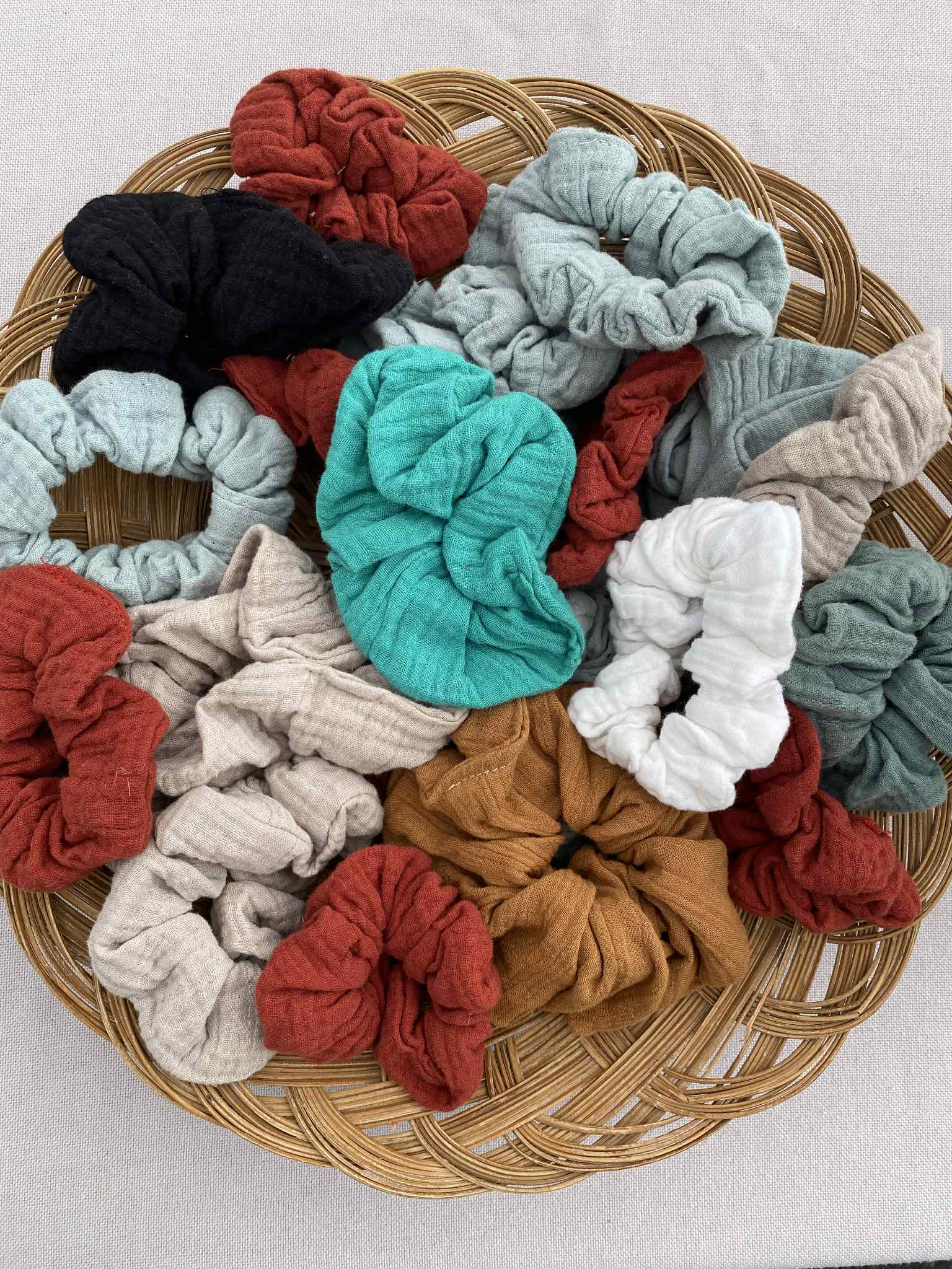 Sundaymood Ochre red scrunshy – Sunday Mood Noosa