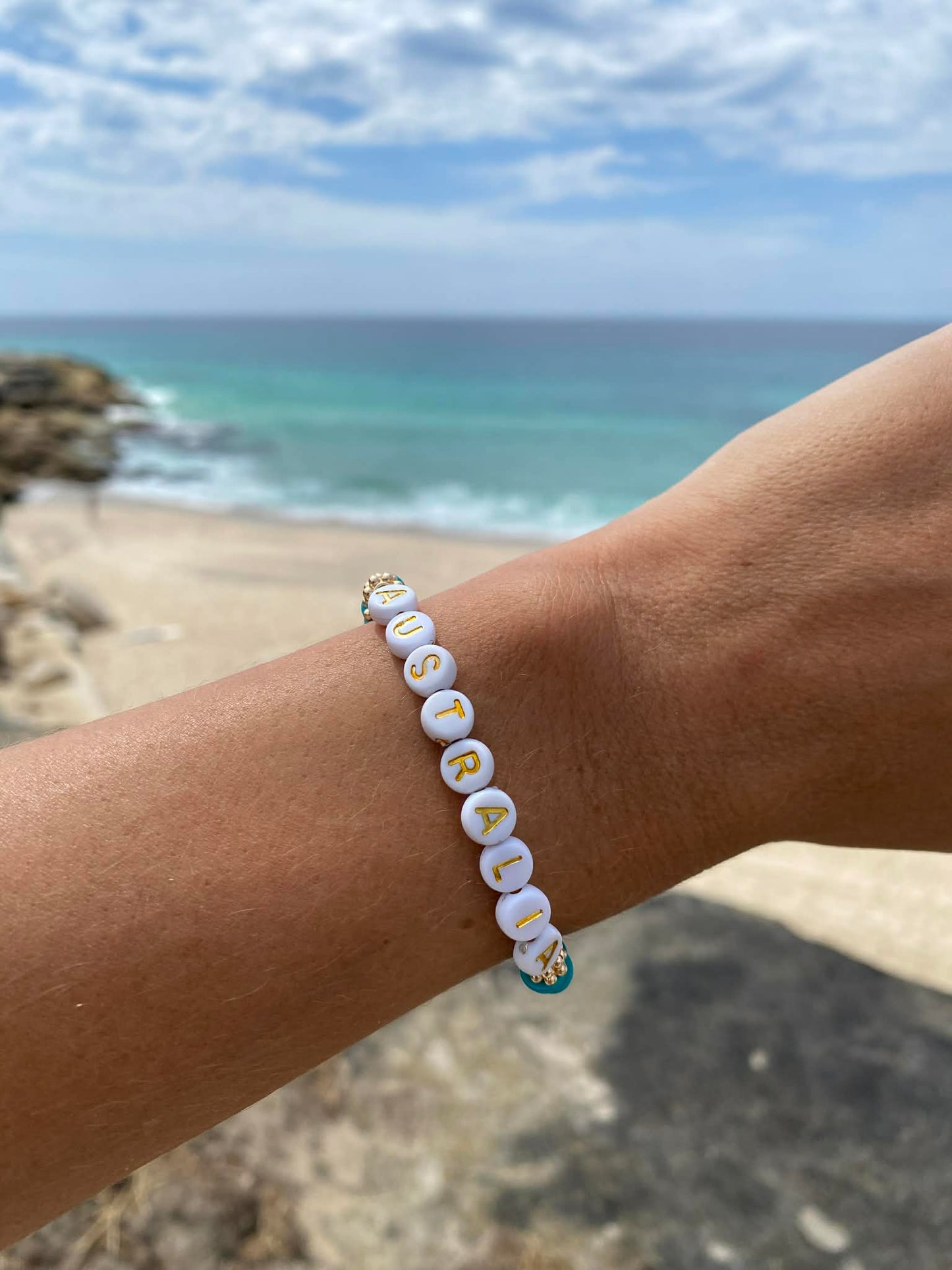 Coastal blue AUSTRALIA beaded stretch bracelet Romy
